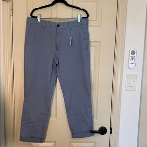 Banana Republic Men's Blue/Gray Chinos CJ06